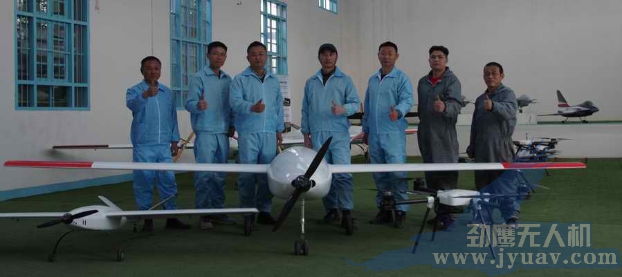 CQ9电子和骏鹰无人机及飞行团队.jpg